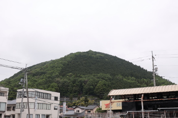 比熊山