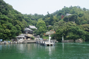 竹生島