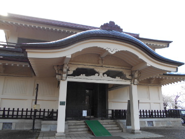 上杉神社博物館　直江兼次　愛の甲冑