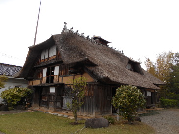 鶴岡　かっこいい建築