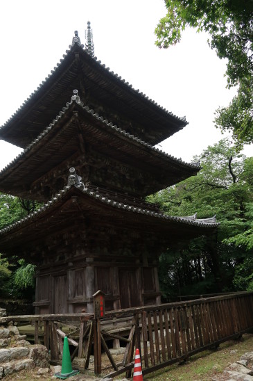 三重塔