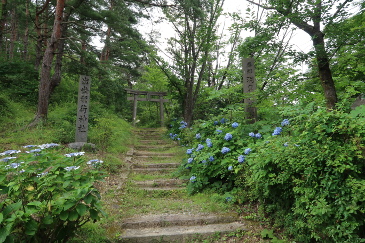 羽黒神社