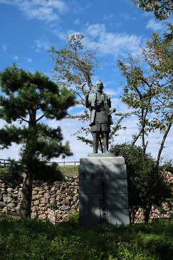 徳川家康像